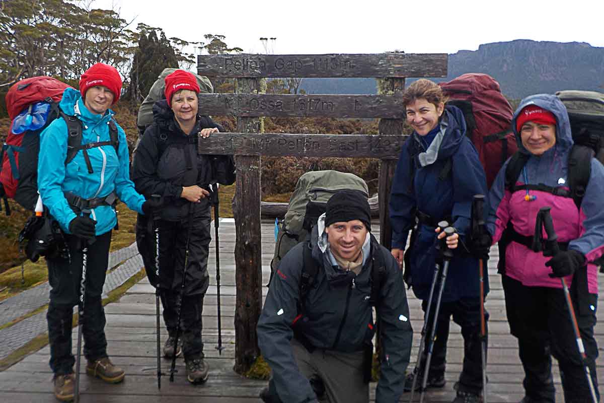 Youngcare-cradle-mountain-trekkers-with-direction-sign
